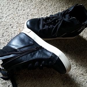 Candie's Sneaker Wedges